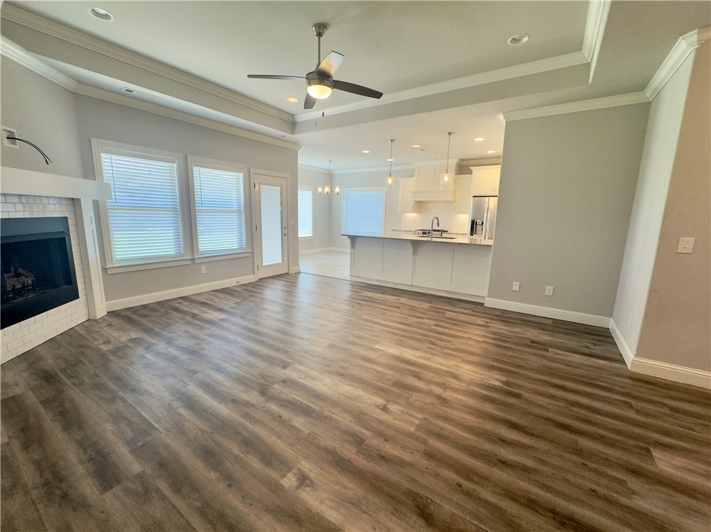 Creekview - Residential
