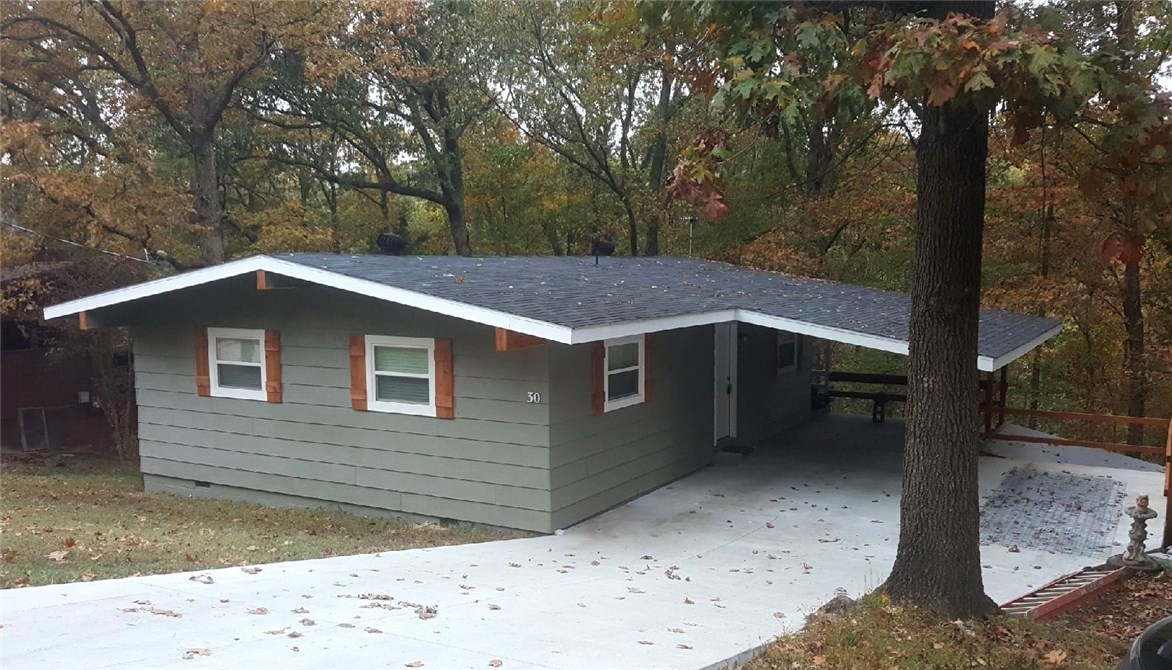 Beautifully updated home , fully furnished 2 bedroom 2 bathroom home. The kitchen, living room, and hall are laminate. The bedrooms are carpeted. The home is all electric except the gas log fireplace, which is propane. Great Bella Vista location just minutes away from HWY 71. Close to bike trails, near shopping. No pets firm. Owner to manage with approved application. Tenant responsible for all utilities and yard maintenance. First and last month rent plus security deposit.