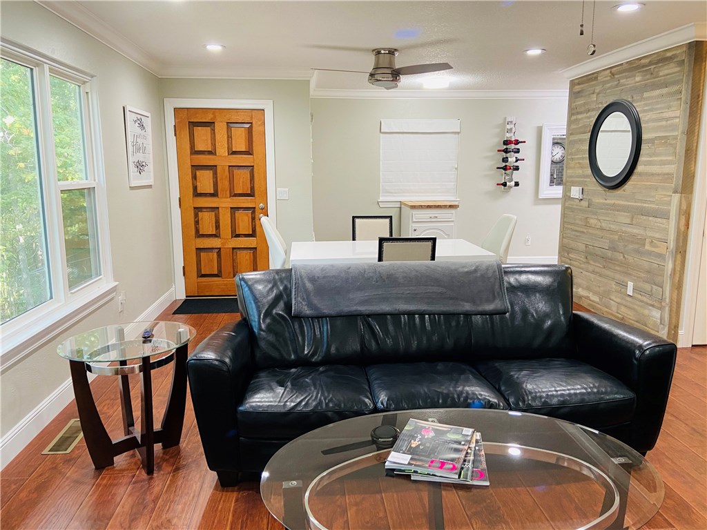 Hampstead Sub Bvv - Residential Lease