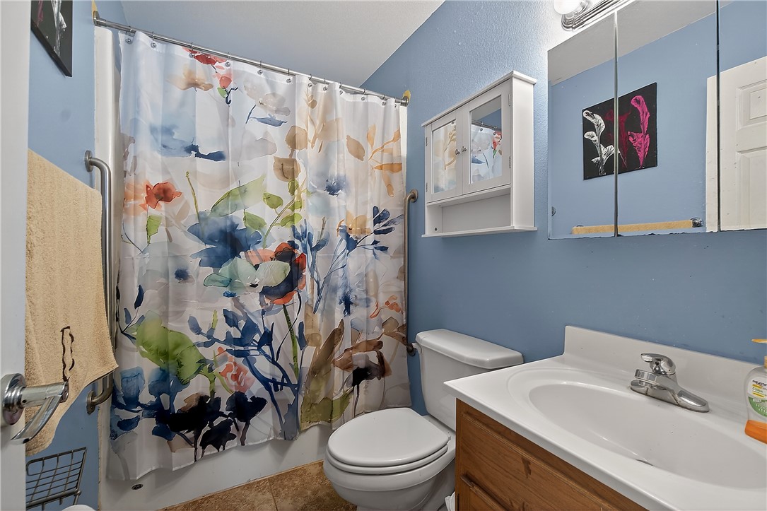 Victoria Place Rogers - Residential