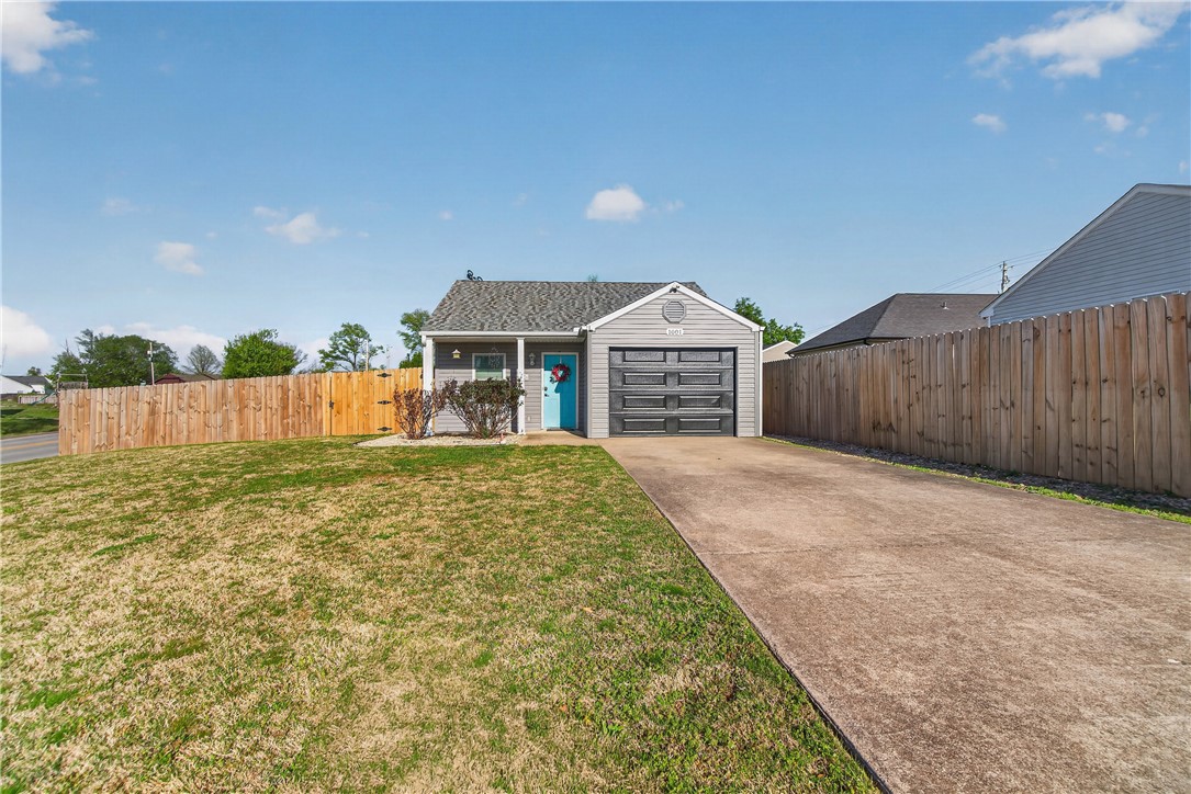 Victoria Place Rogers - Residential