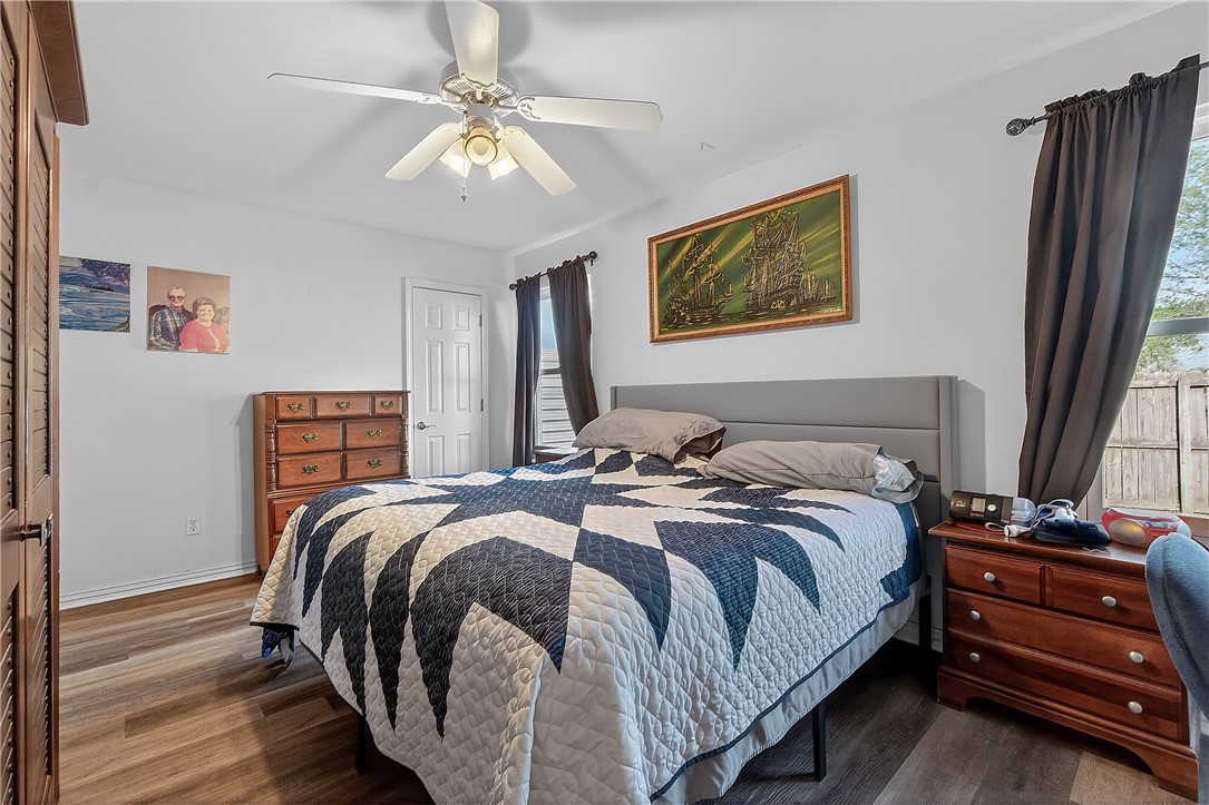 Victoria Place Rogers - Residential