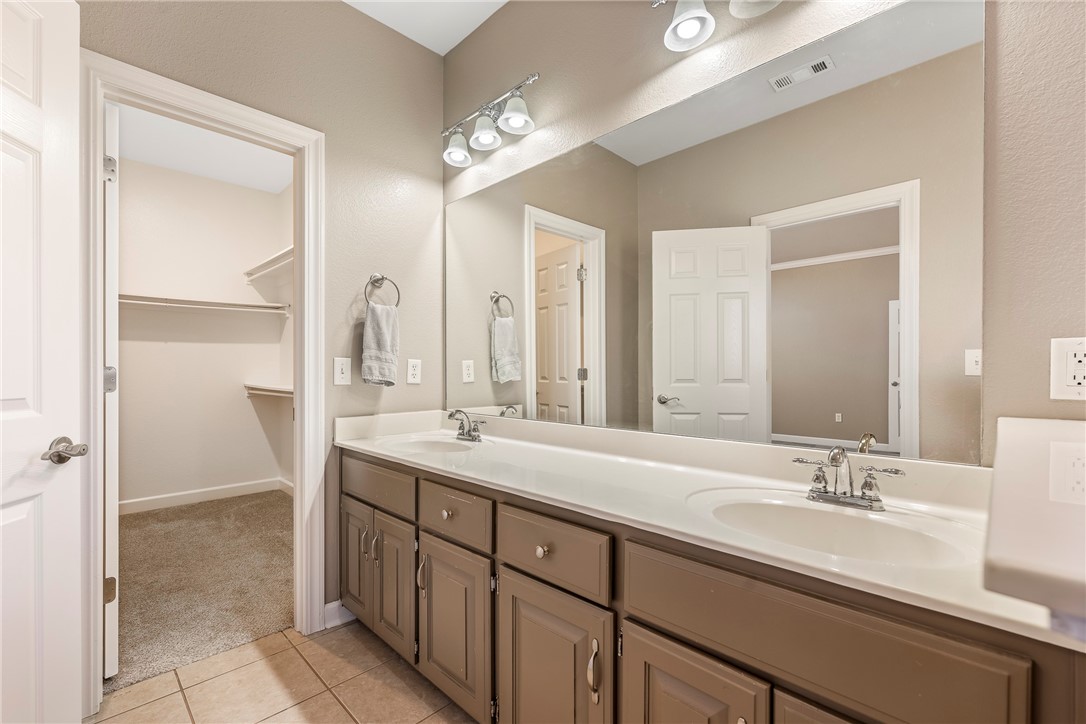 Weston Hills Ph II Cave Spgs - Residential