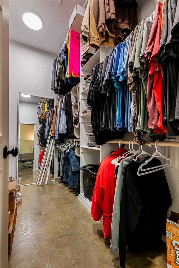 Pond Mtn Country Estate 1st Add Rurban - Residential