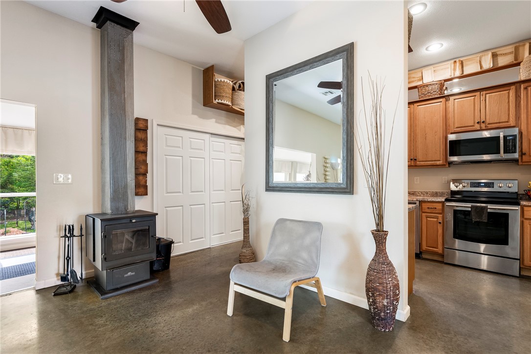 Pond Mtn Country Estate 1st Add Rurban - Residential