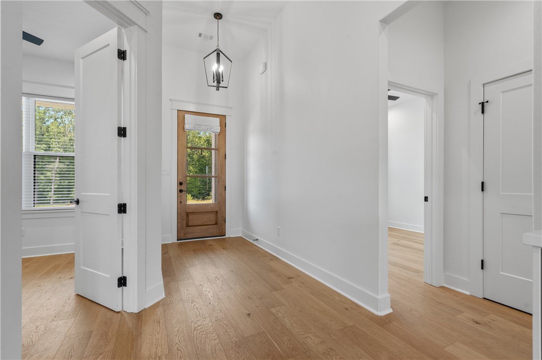 SEVERN LANDING @ HURRICANE LAKE PH 2 - Residential
