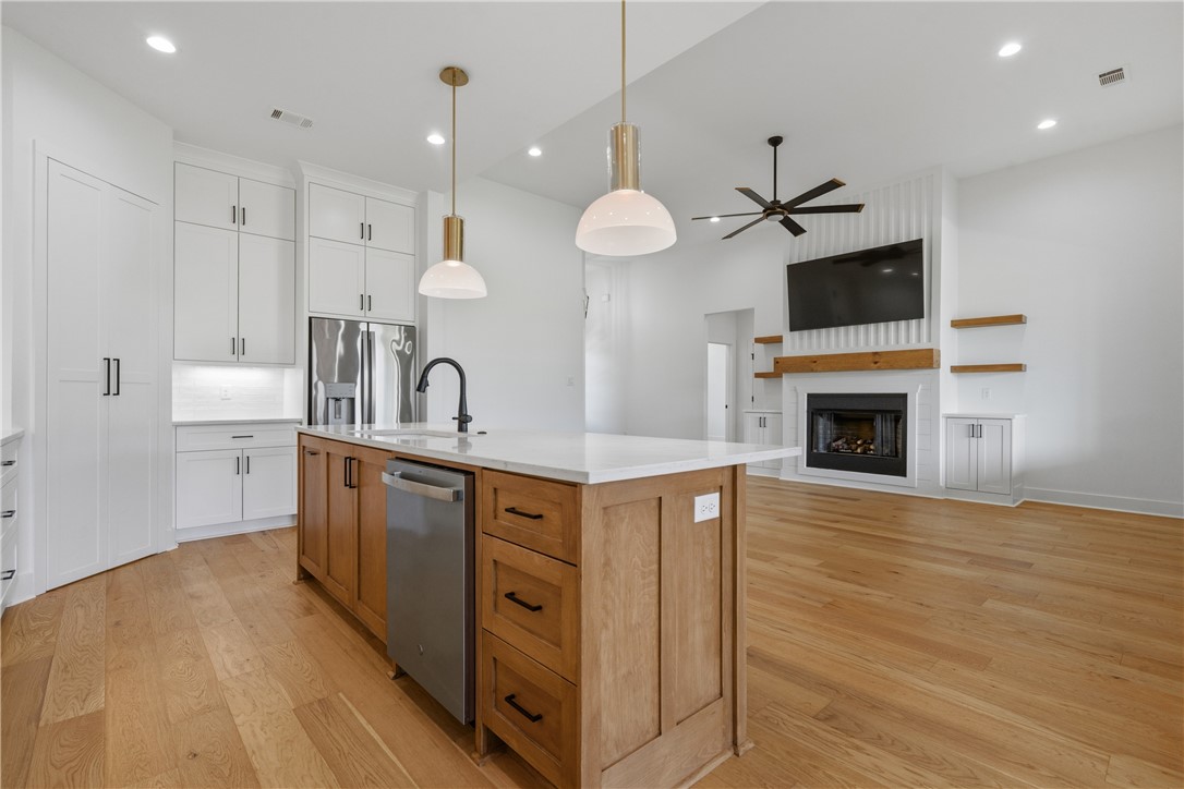 SEVERN LANDING @ HURRICANE LAKE PH 2 - Residential