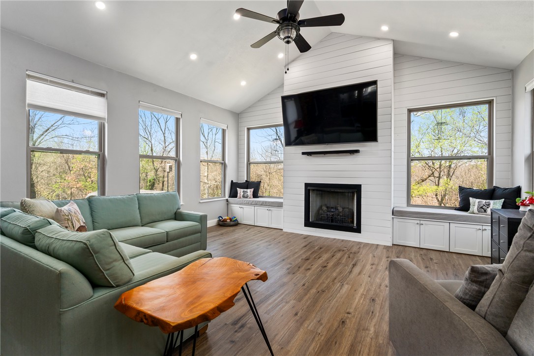 Stonecrest Sub Ph 4, 5 & 6 Siloam Spgs - Residential