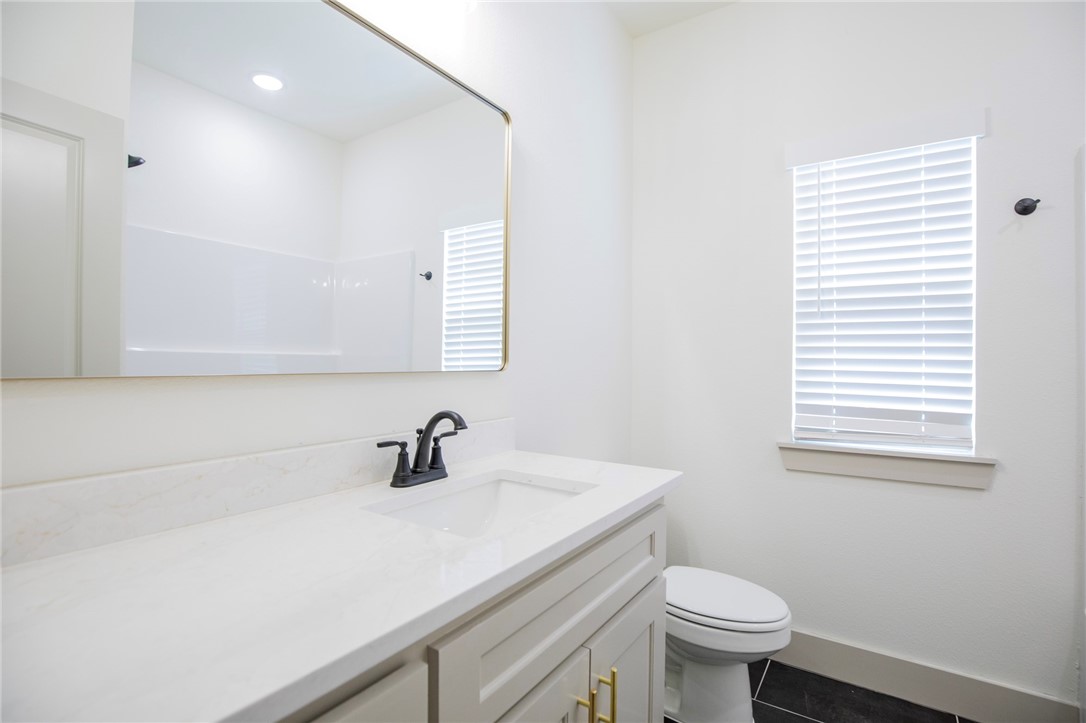 LANCASHIRE SUB-BVV - Residential Lease