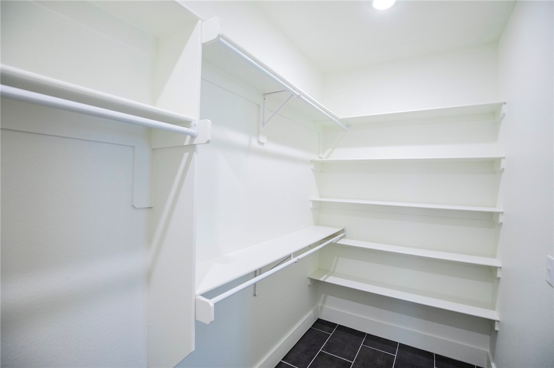 LANCASHIRE SUB-BVV - Residential Lease
