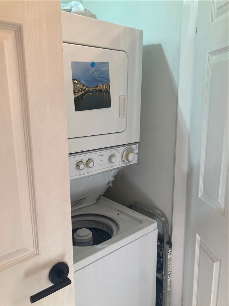 Bradford Place Condo Hpr - Residential