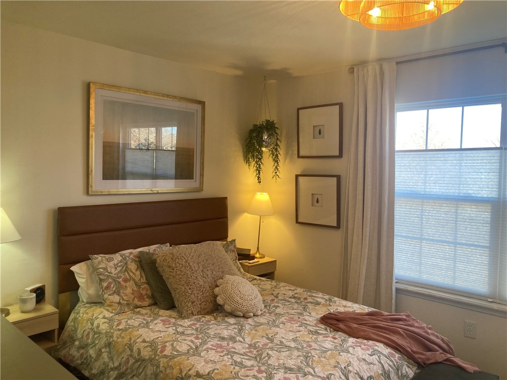 Bradford Place Condo Hpr - Residential