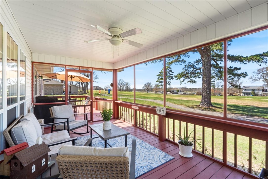 Unit 9 Holiday Island - Residential