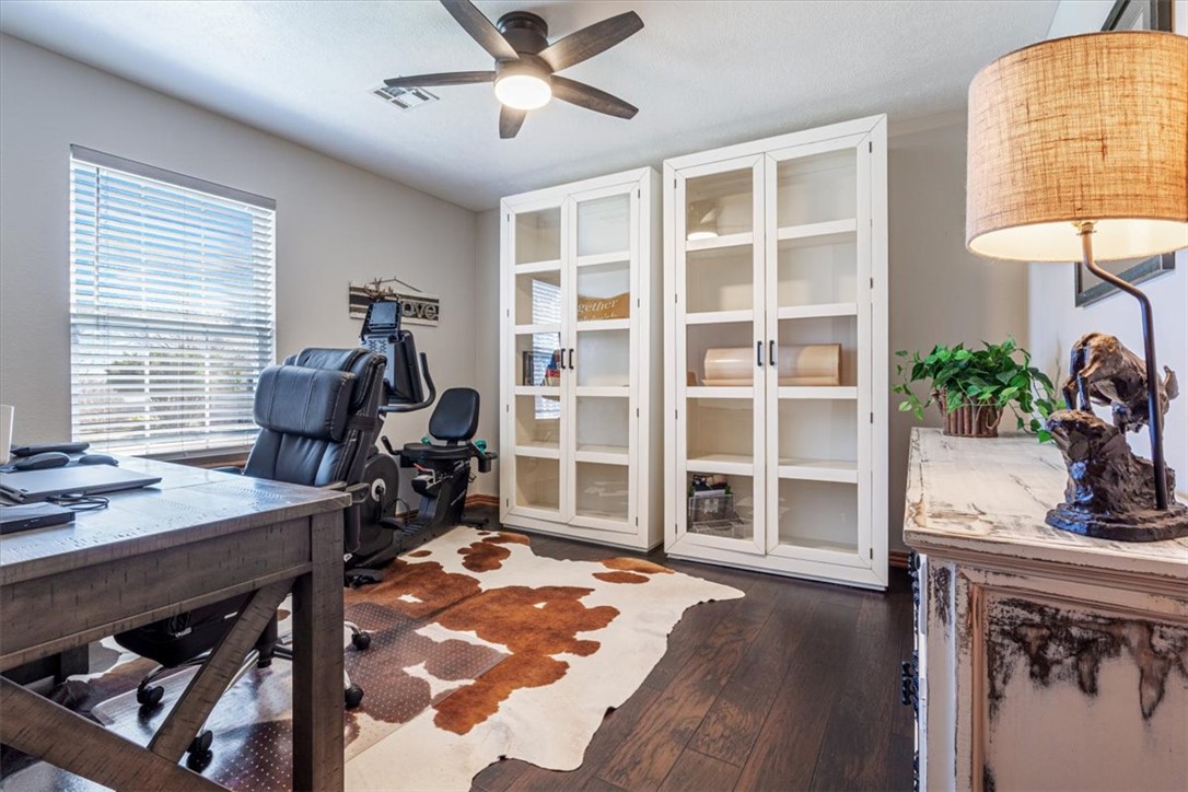 Unit 9 Holiday Island - Residential