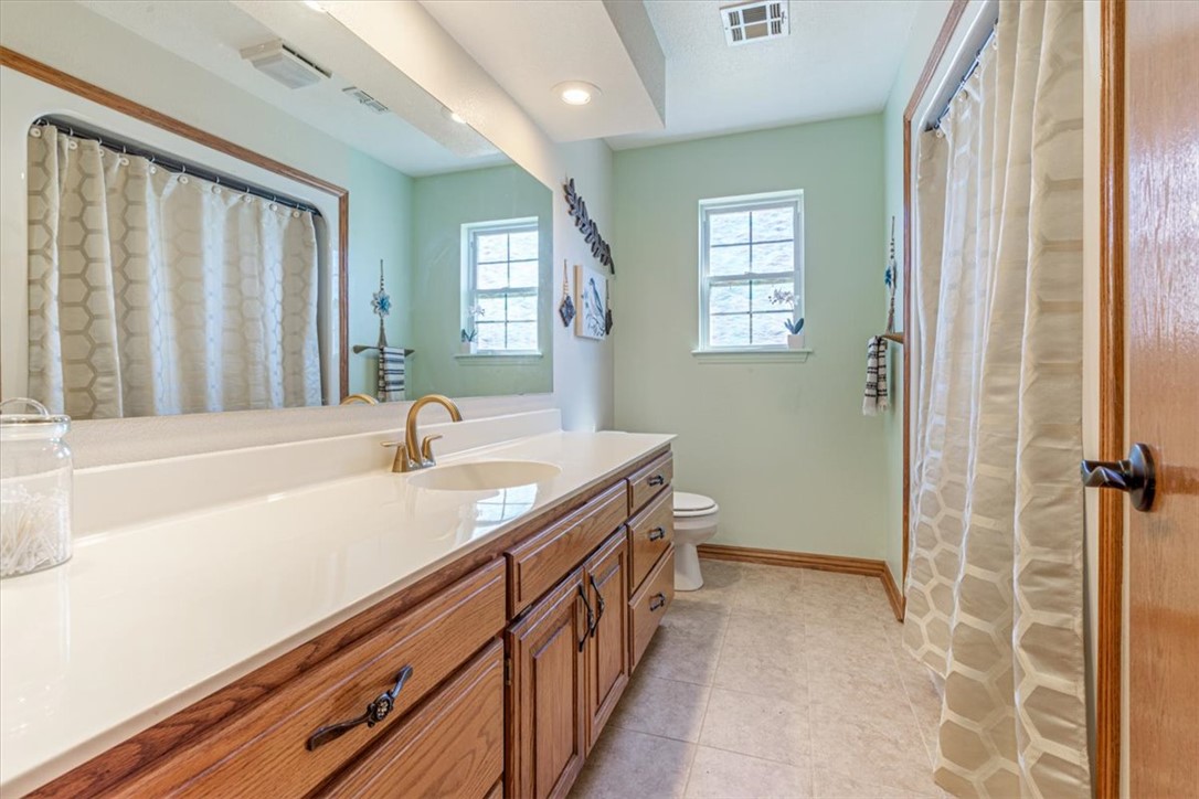 Unit 9 Holiday Island - Residential