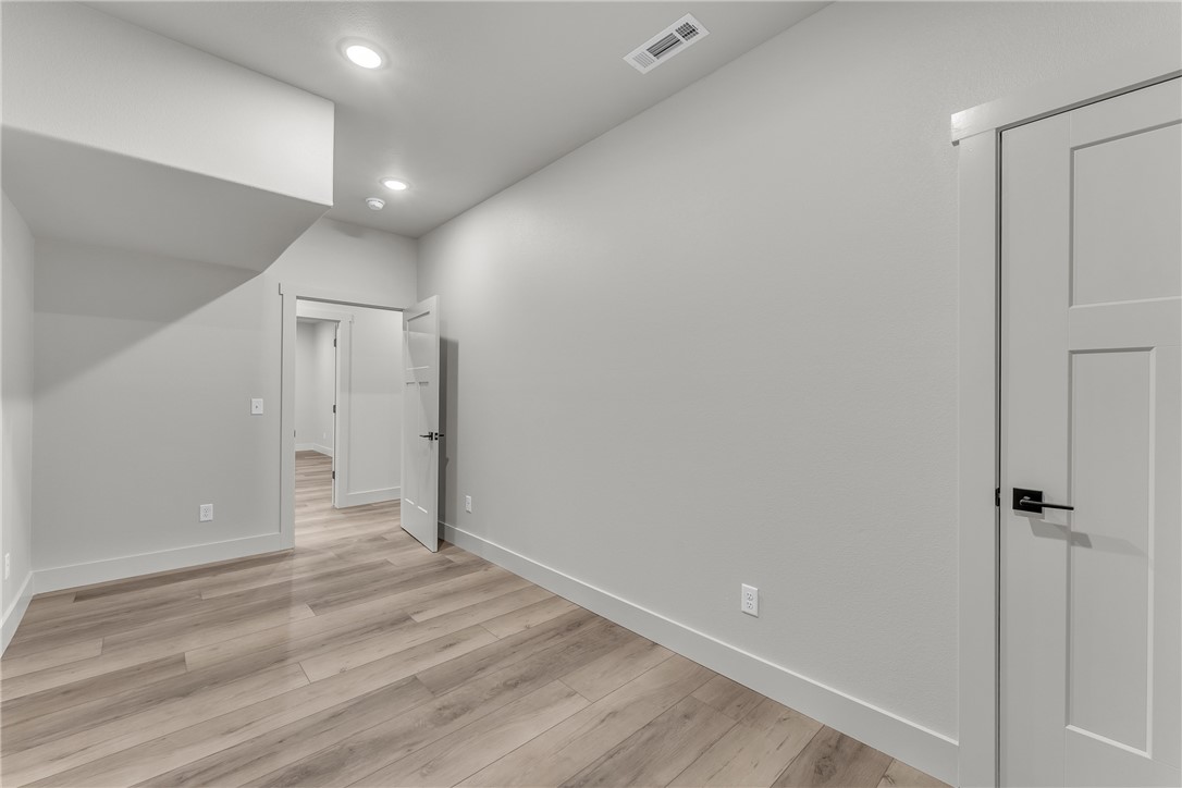 Marionet Sub Bvv - Residential