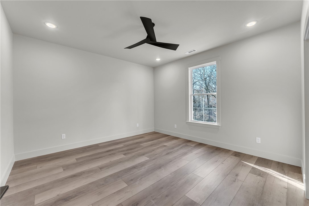 Marionet Sub Bvv - Residential