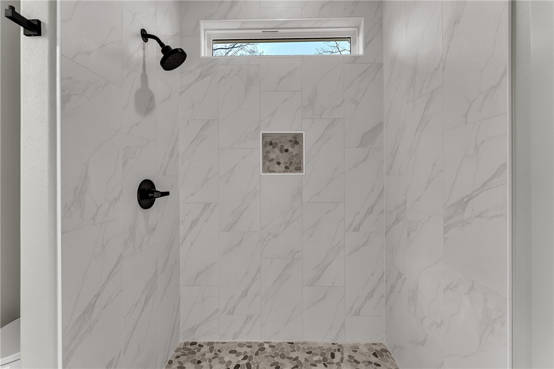 Marionet Sub Bvv - Residential