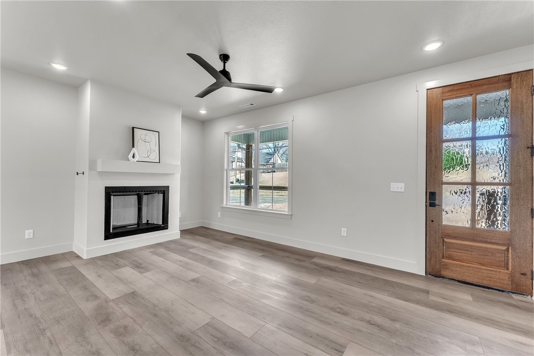 Marionet Sub Bvv - Residential