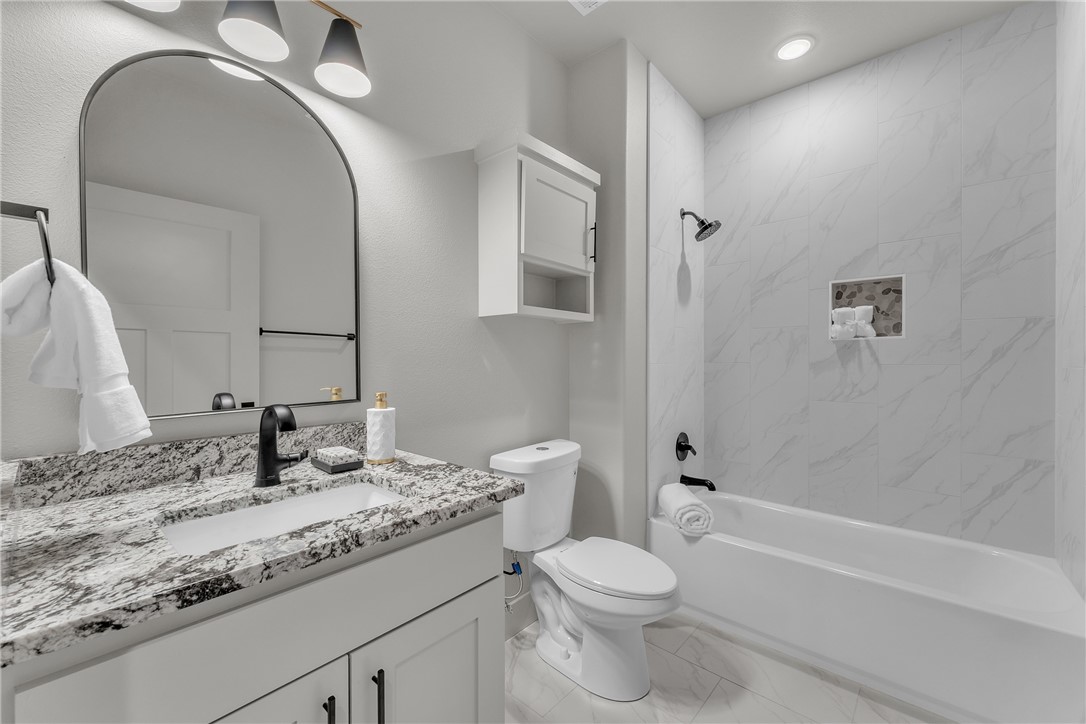 Marionet Sub Bvv - Residential