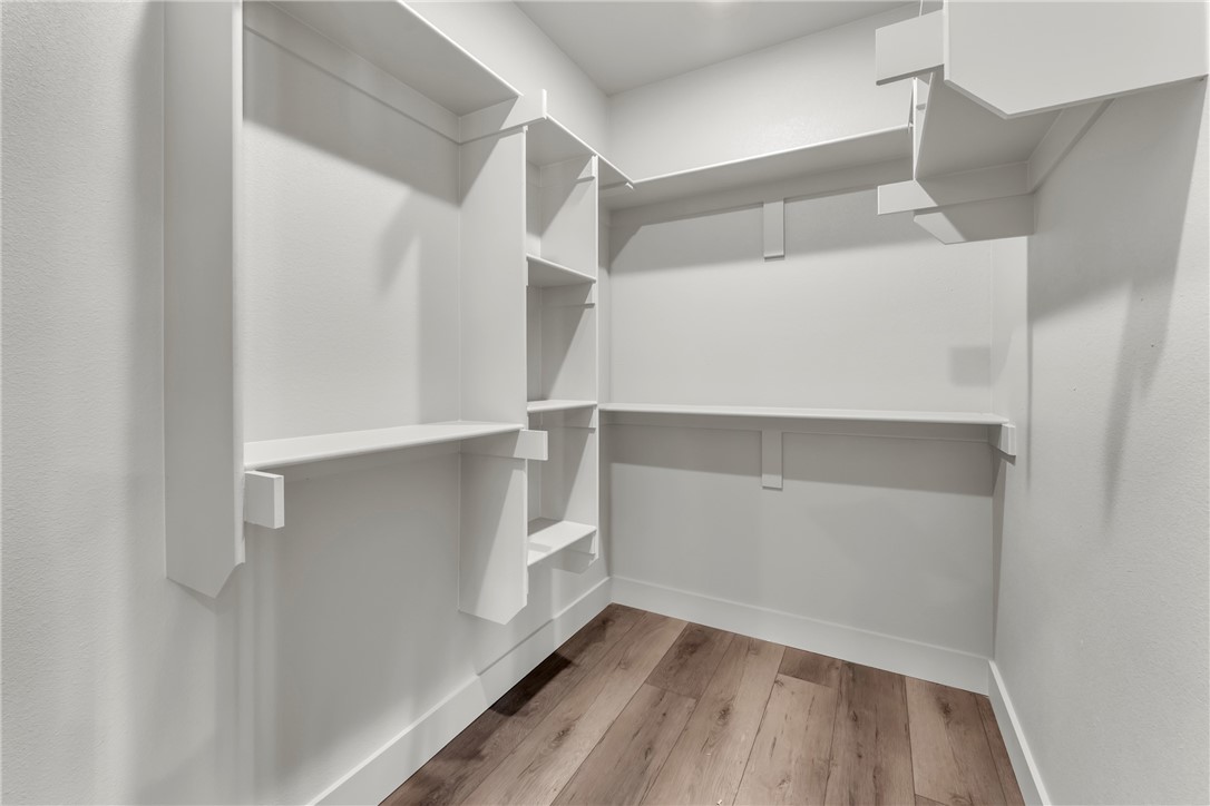 Marionet Sub Bvv - Residential