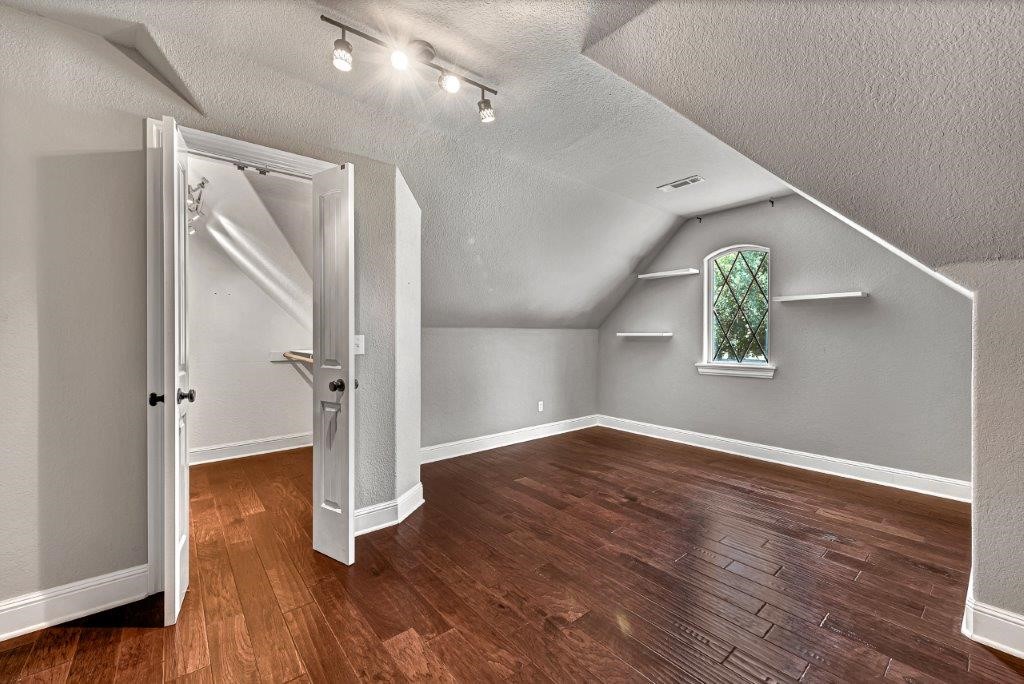 Elm Springs Outlots - Residential