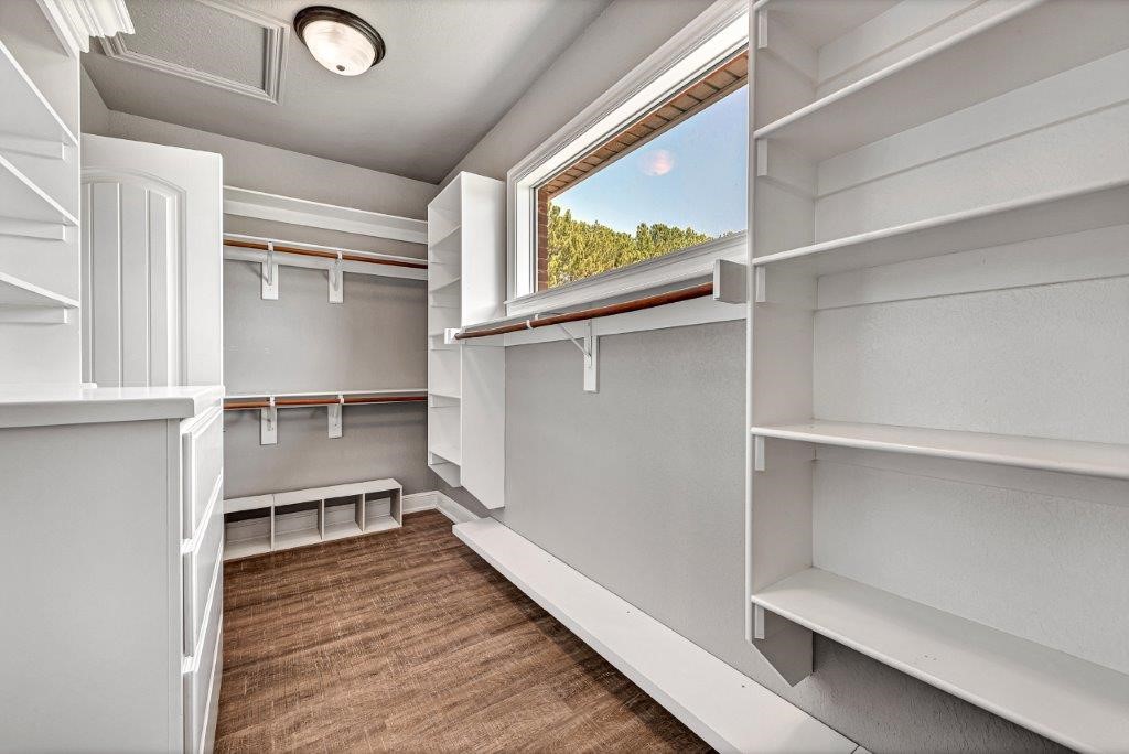 Elm Springs Outlots - Residential