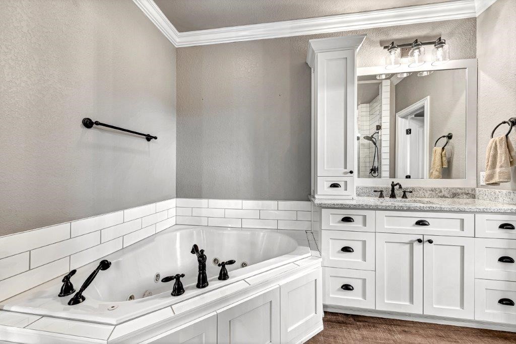 Elm Springs Outlots - Residential