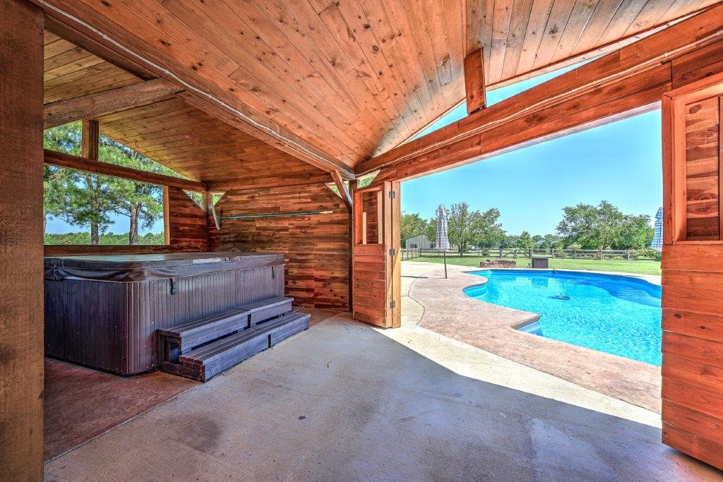 Elm Springs Outlots - Residential