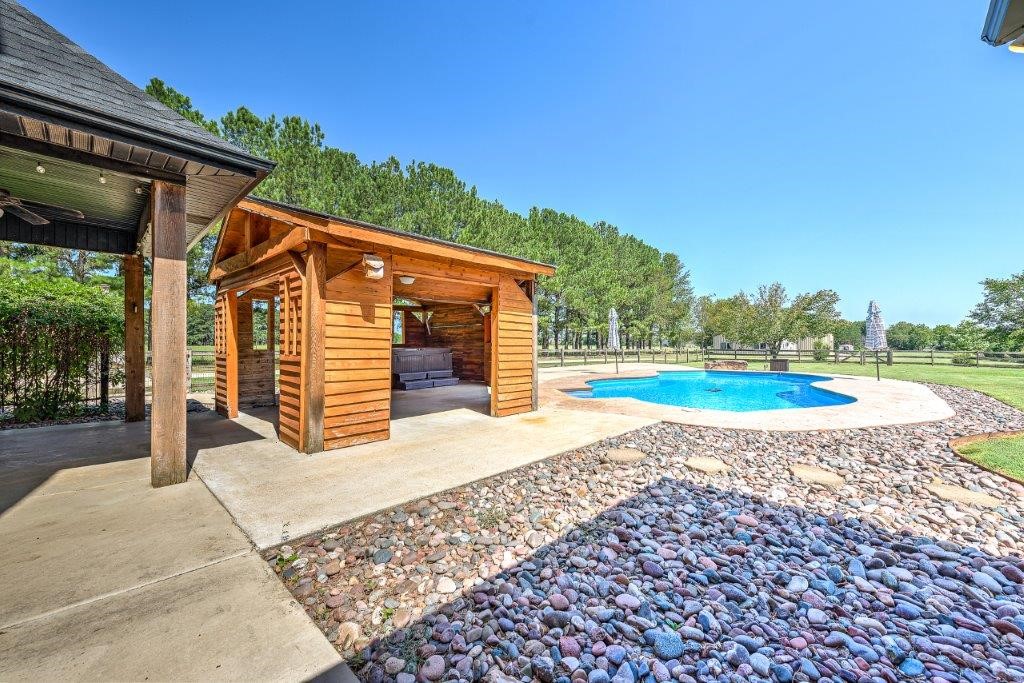 Elm Springs Outlots - Residential