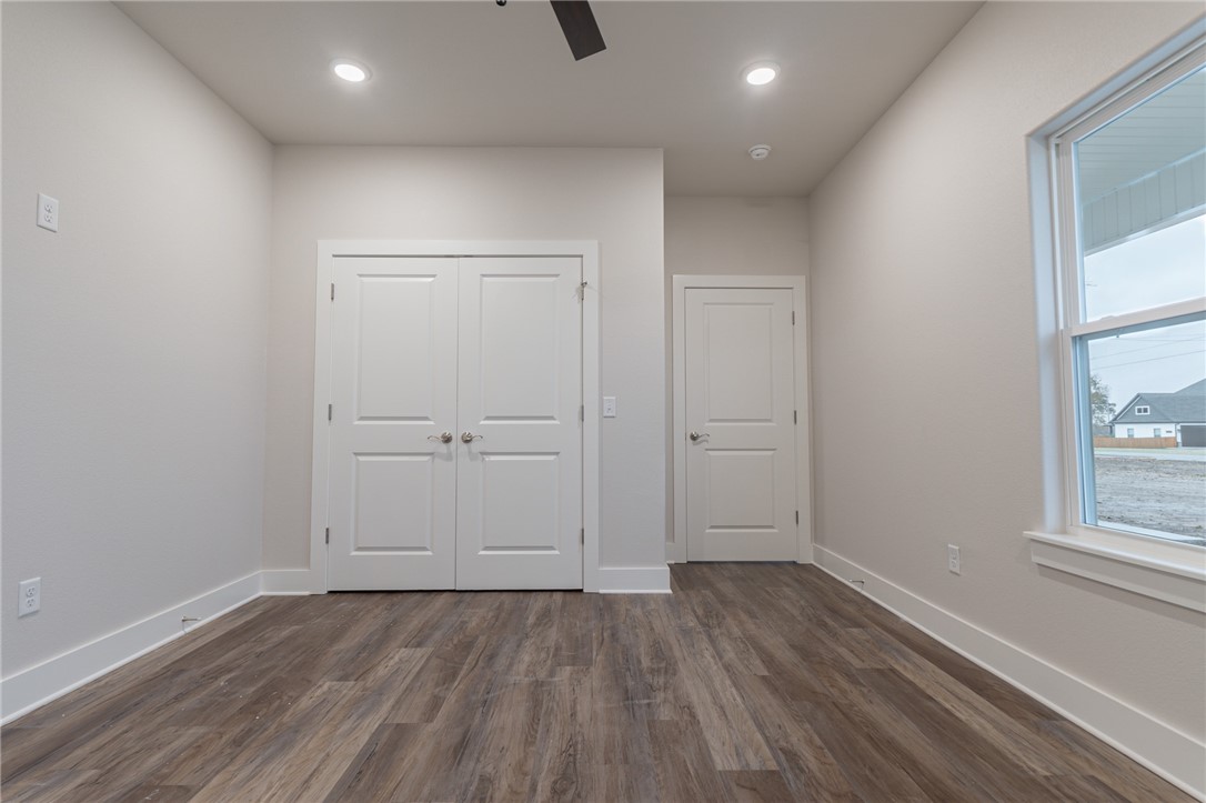 Bethel Elm - Residential