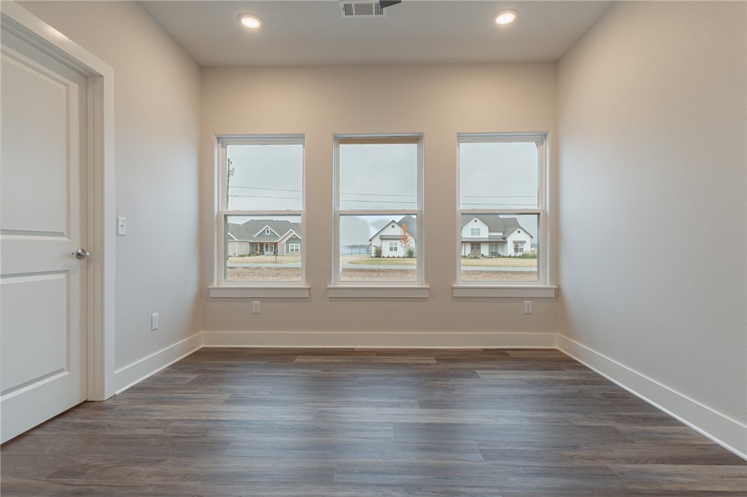 Bethel Elm - Residential