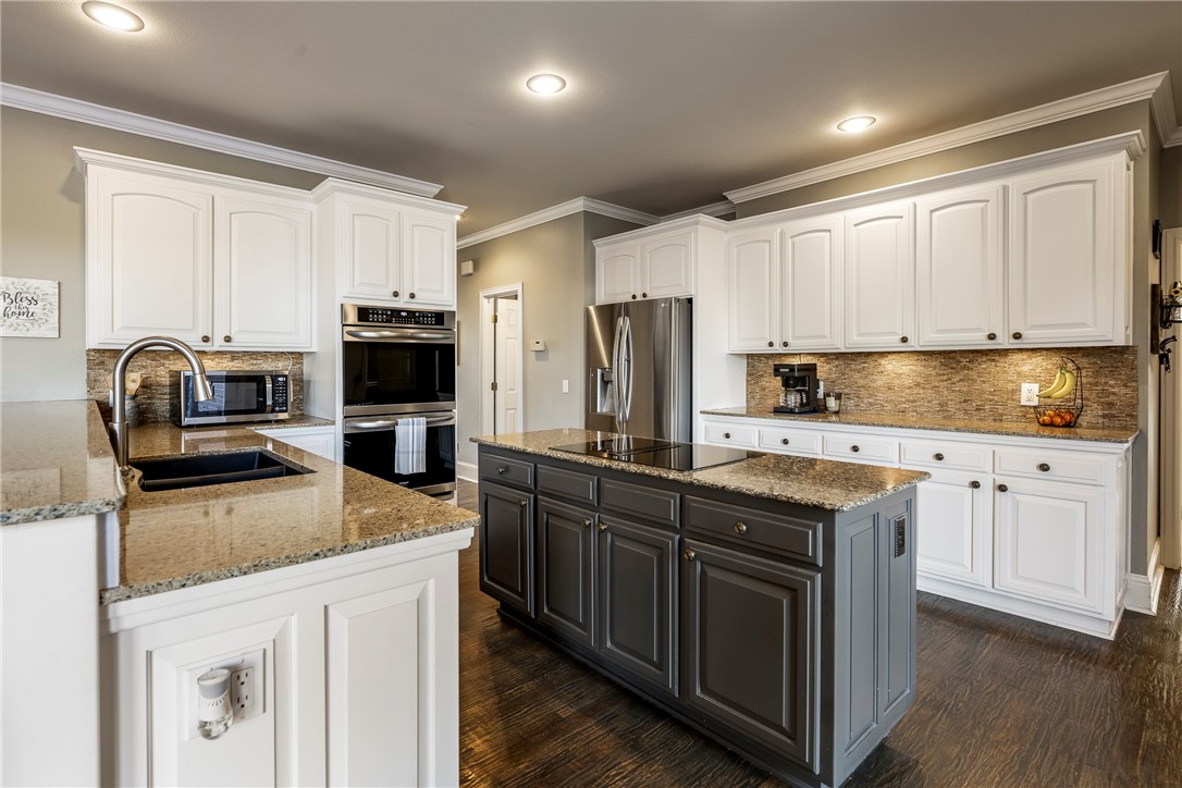 Highland Knolls Ph 4 Rogers - Residential