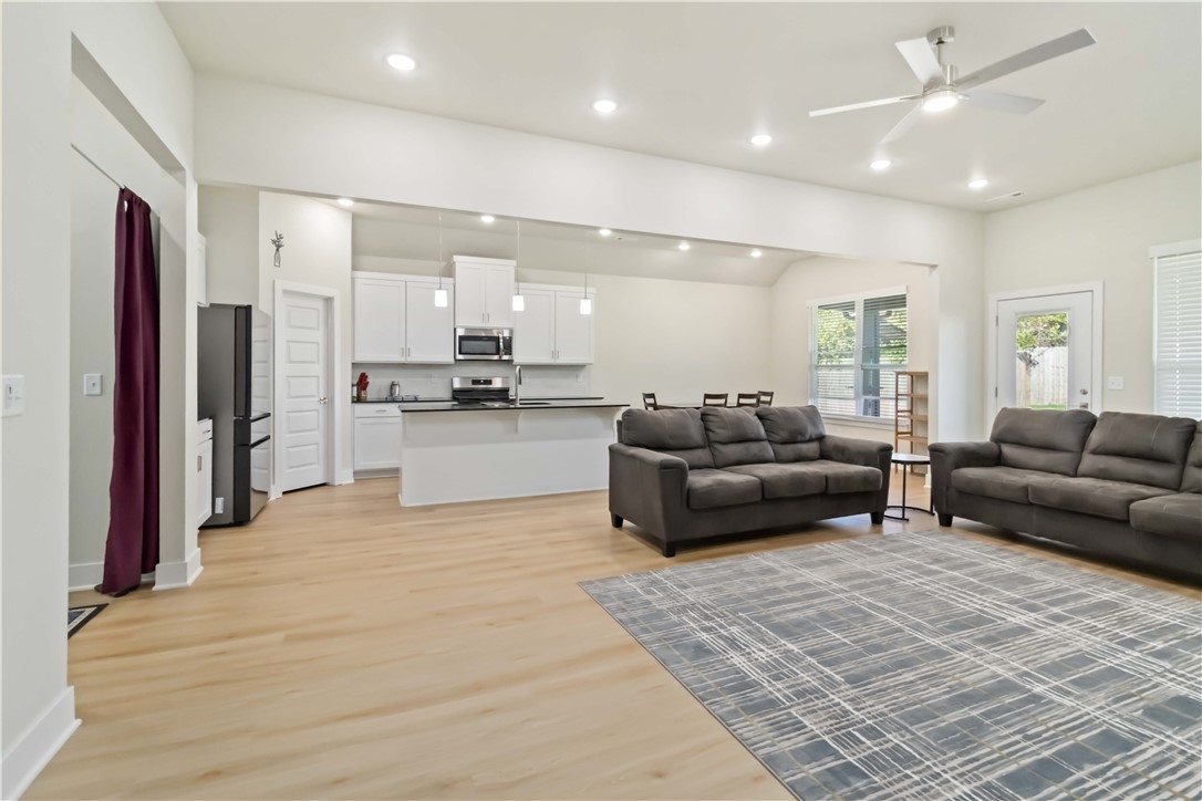 Snyder Meadows - Residential