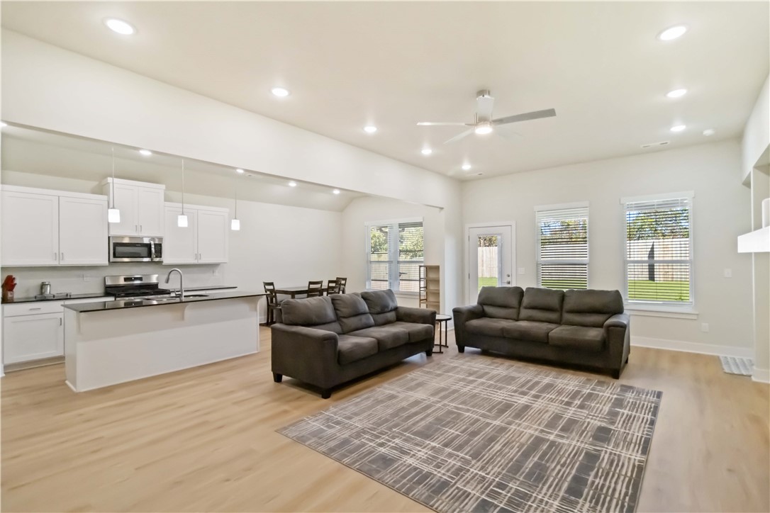 Snyder Meadows - Residential