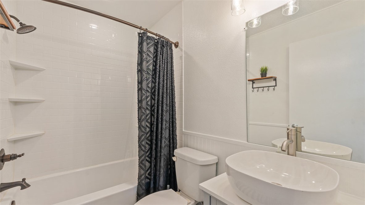 Dillow Sub Bvv - Residential
