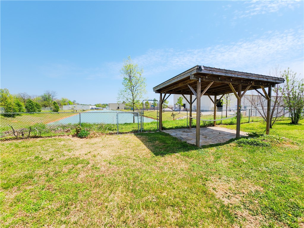 Springdale Outlots - Residential