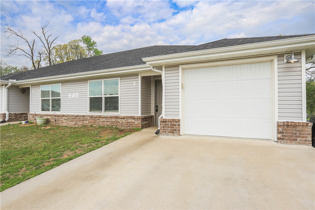 Grant Springs - Residential Lease