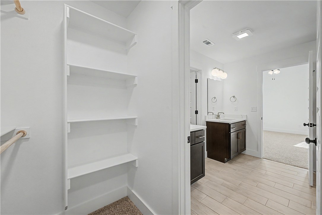 Woodcrest Walk - Residential