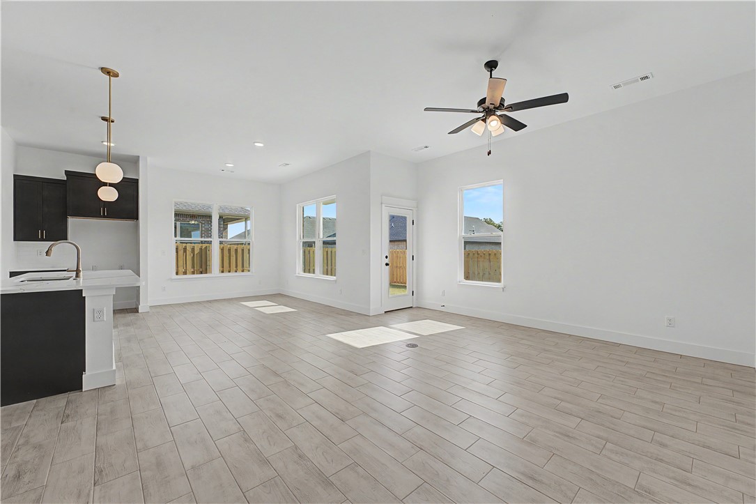 Woodcrest Walk - Residential