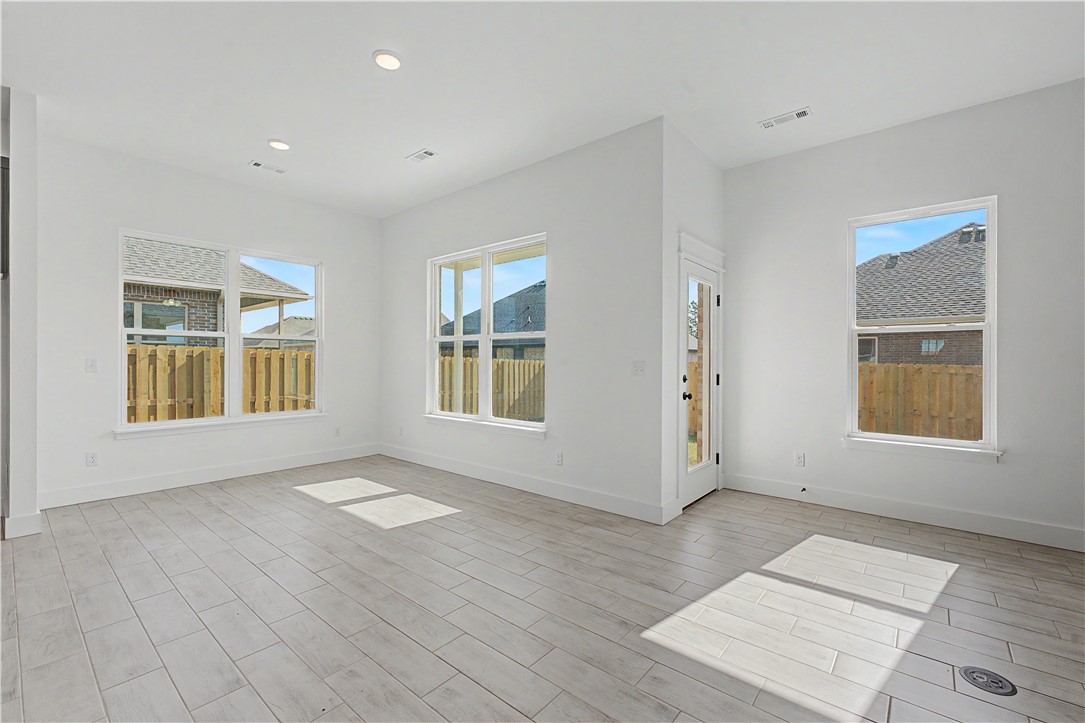 Woodcrest Walk - Residential