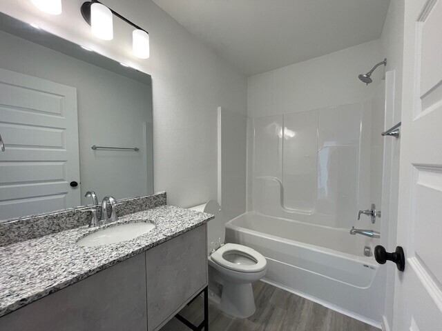 FEATHERSTON VILLAGE PH 2-CENTERTON - Residential Lease