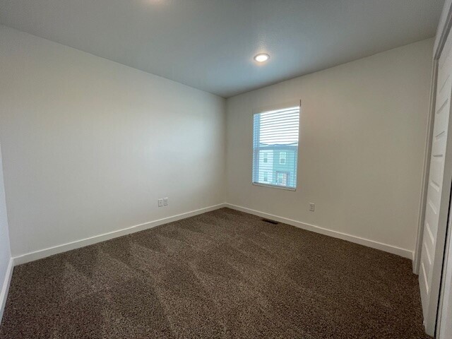 FEATHERSTON VILLAGE PH 2-CENTERTON - Residential Lease