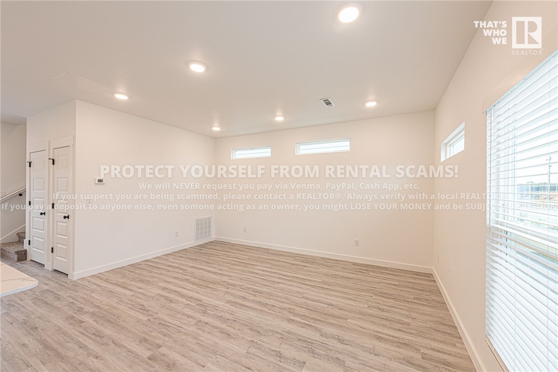 Featherston Village Ph 2 Centerton - Residential Lease