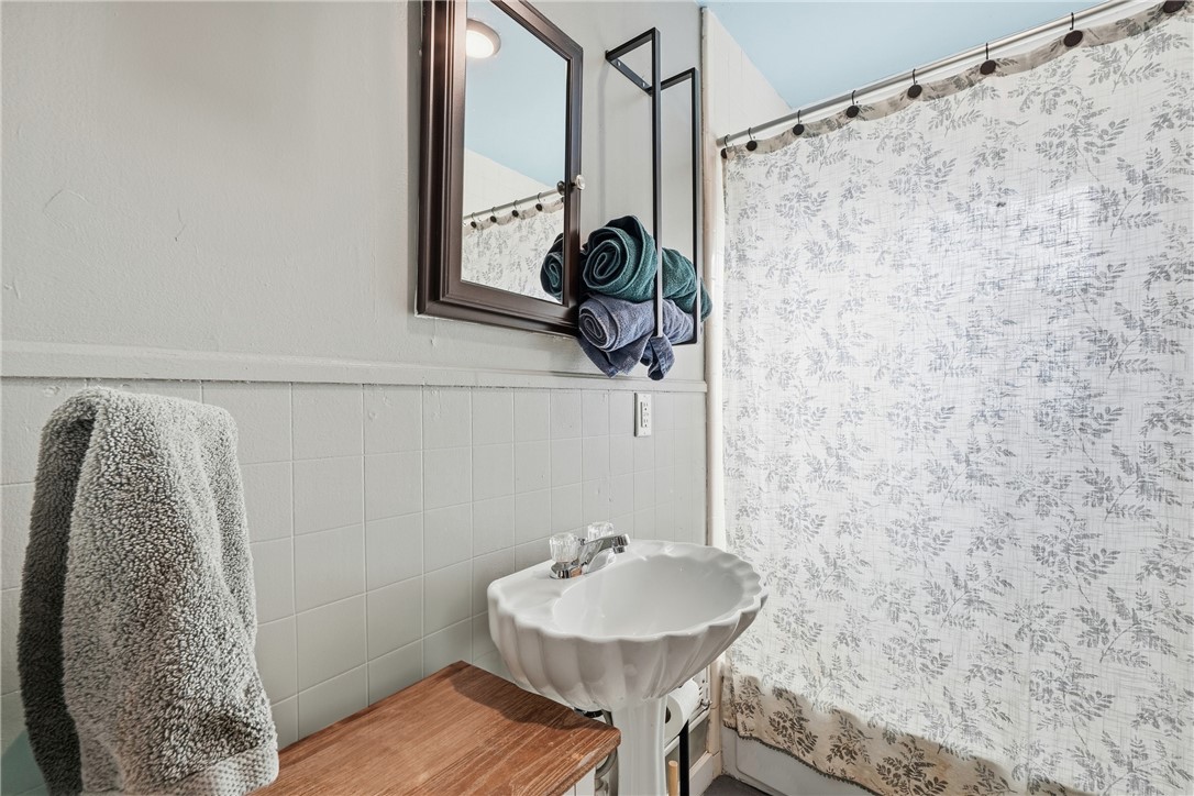 36-21-30-PEA RIDGE - Residential