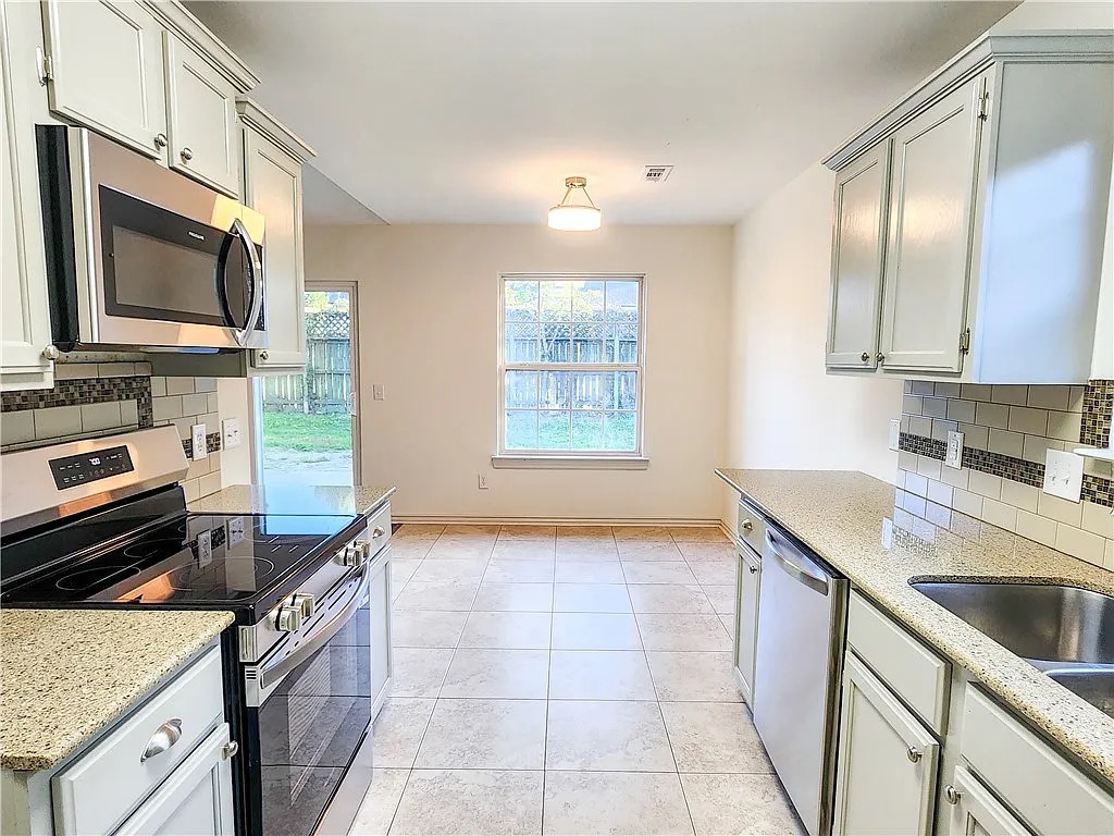 Applegate - Residential