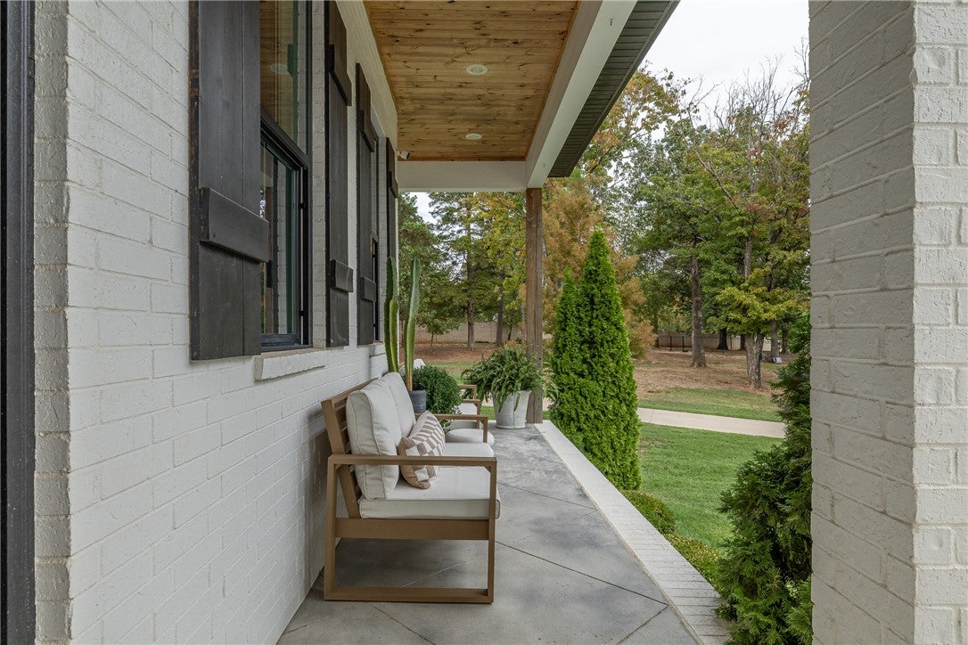 5833 Kentucky Court