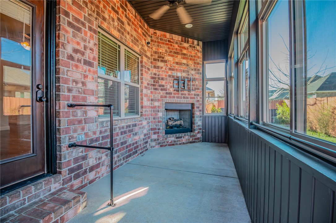 IVEYS PH 1 - Residential