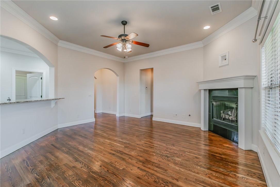 IVEYS PH 1 - Residential