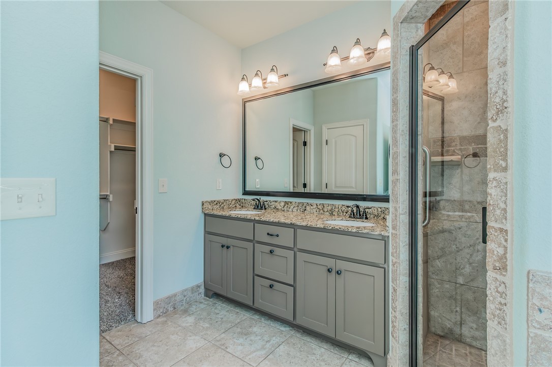 IVEYS PH 1 - Residential